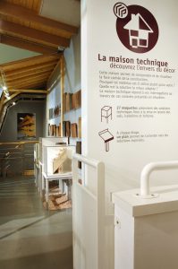 Forum Point P-La Maison technique-Conception signaletique site-Identite visuelle-Creation Agence le 6 Paris